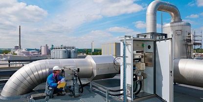 Instalación de medición de gas en una planta.