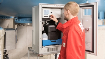 Nutrient analyzers and sensors for ammonia, nitrate and phoshate in water and wastewater