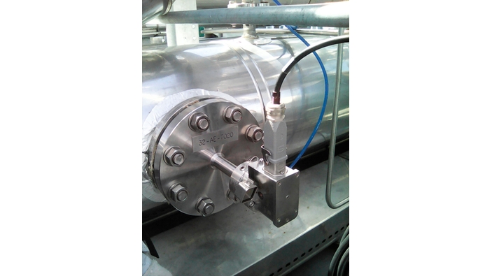 Raman Rxn-41 probe installed on an LNG bunkering ship transfer line