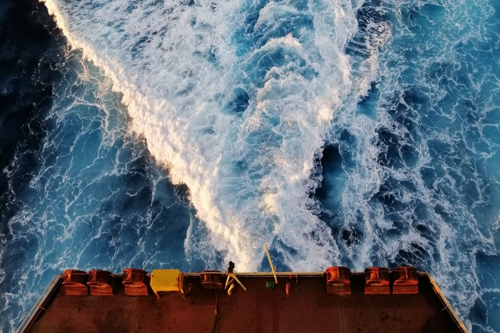 Sistema de análisis del agua (SWAS) para aplicaciones marinas.