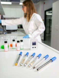 Sensores Memosens para medir pH/ORP, conductividad, oxígeno